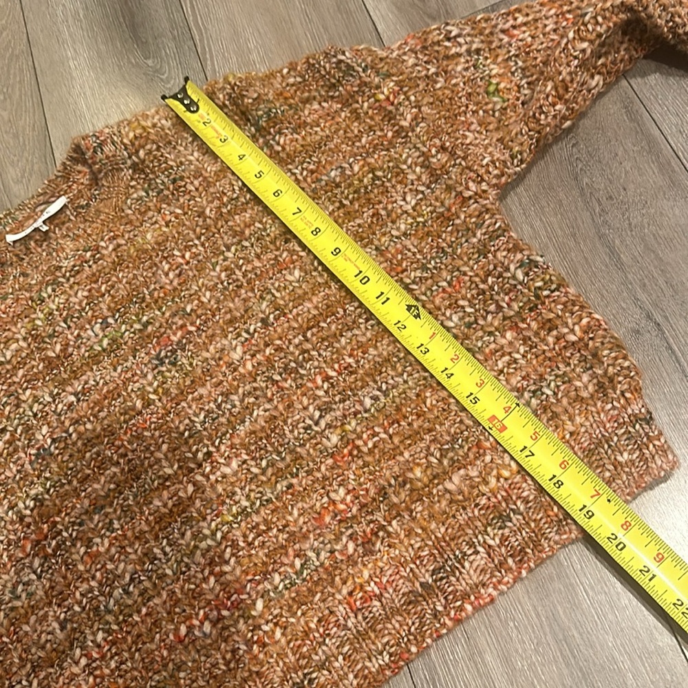 FRAME Marled Crewneck Sweater. - Picture 9 of 9
